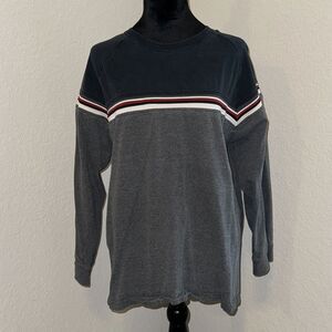 Zero Tolerance Shirt Mens Small Gray Black Cotton Crew Neck Long Sleeve Pullover